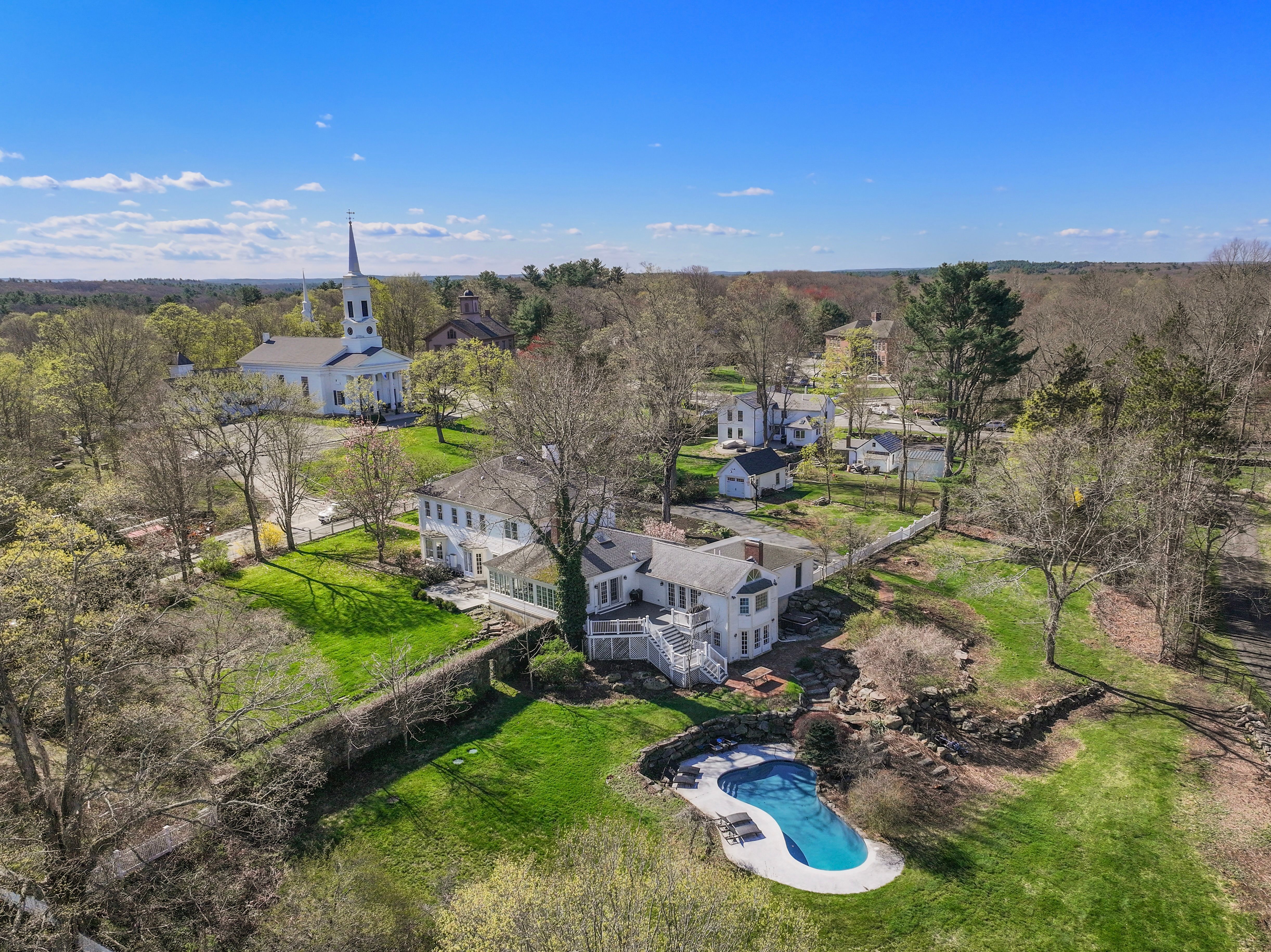  8 Washington Street, Sherborn, MA, 01770 - 物件實景