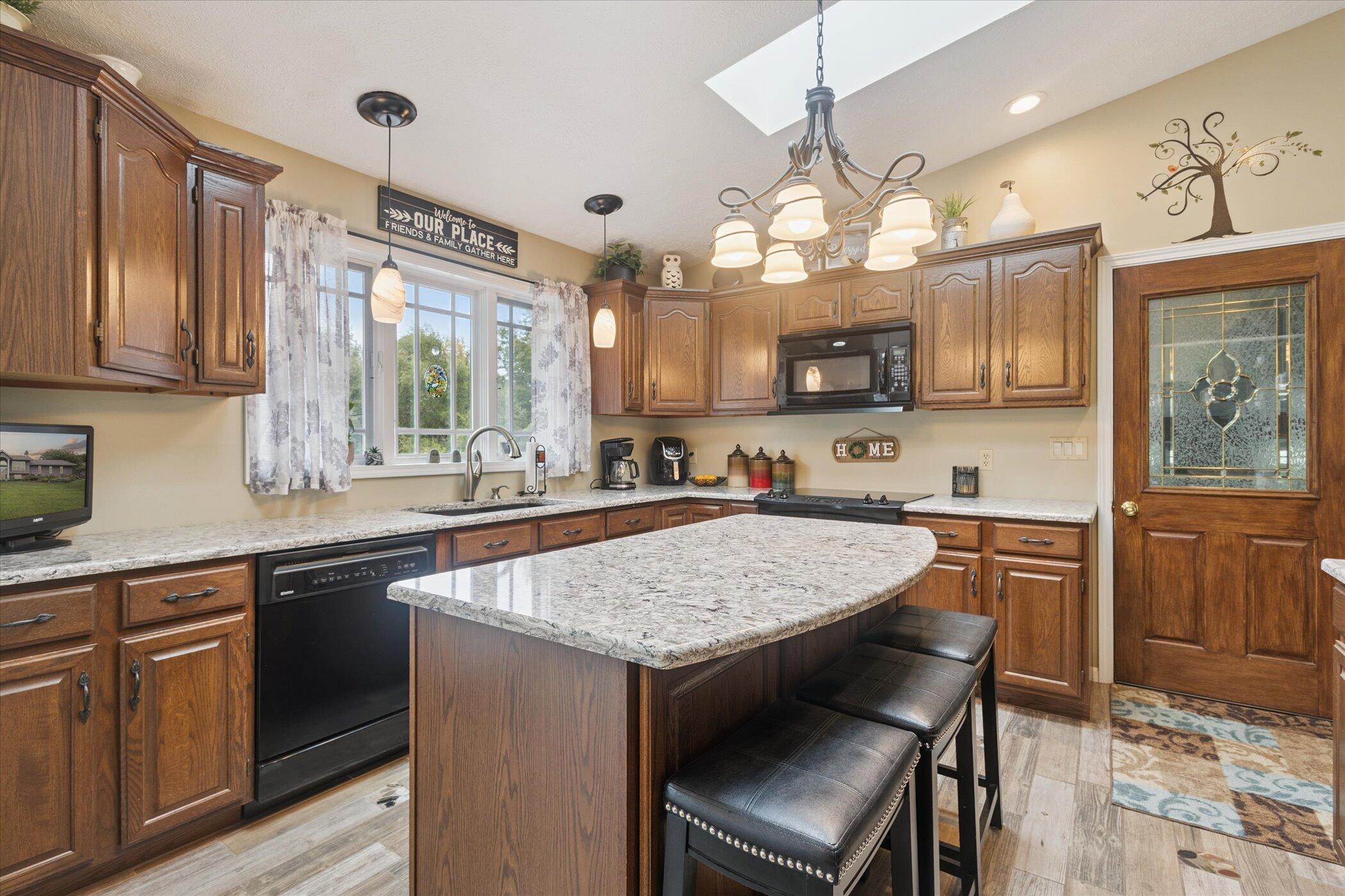 New Carlisle, Indiana, 46552, United States, 4 Bedrooms Bedrooms, ,2 BathroomsBathrooms,Residential,For Sale,1924883