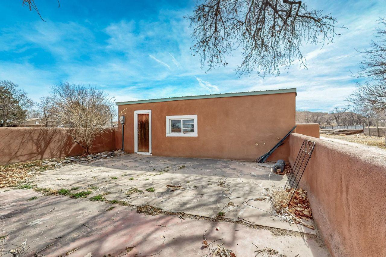 La Mesilla, New Mexico, 87532, United States, 5 Bedrooms Bedrooms, ,2 BathroomsBathrooms,Residential,For Sale,1762122