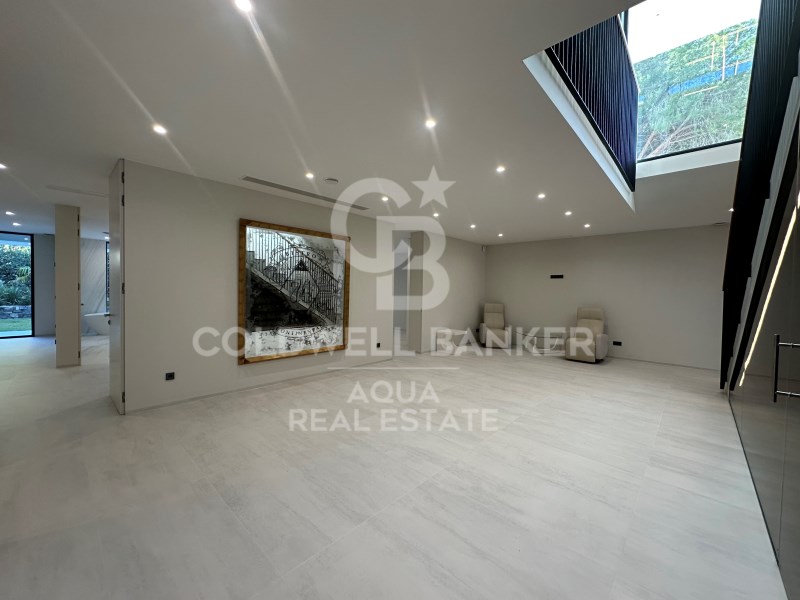 Alicante, Altea, Zona de Mascarat Alicante, Altea, Altea, Comunidad Valenciana, ES, 5 Bedrooms Bedrooms, ,7 BathroomsBathrooms,Residential,For Sale,Alicante, Altea, Zona de Mascarat Alicante, Altea,1671977