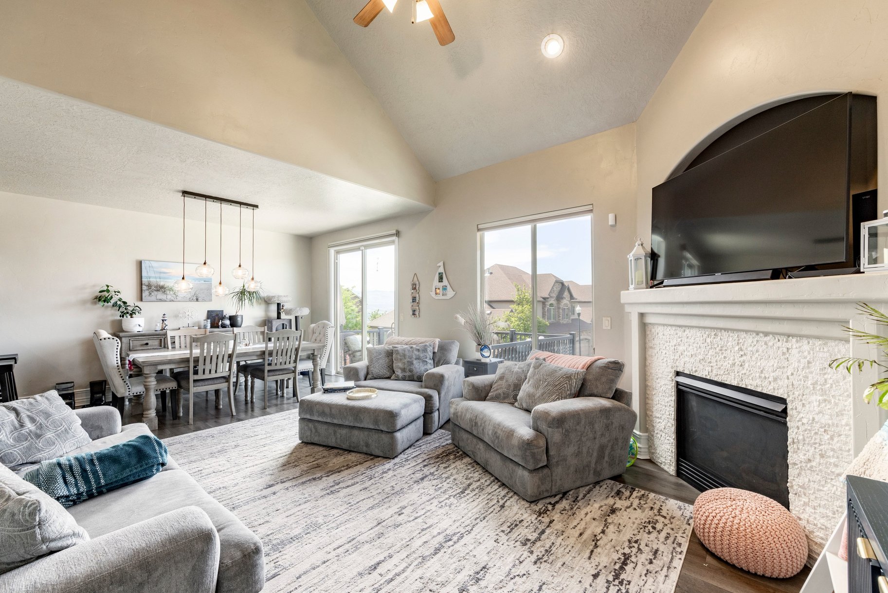  Wasatch Front Views, Walkout Basement & Low-Maintenance Luxury - 物件實景