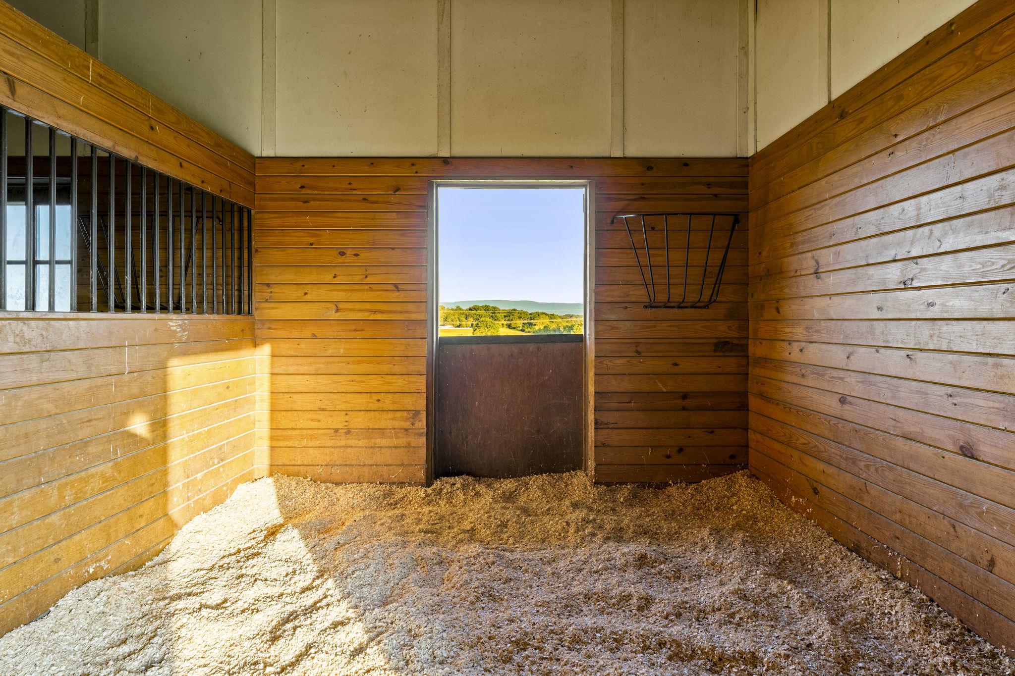  530 Ashby Station Road, Front Royal, VA, 22630 - 物件實景
