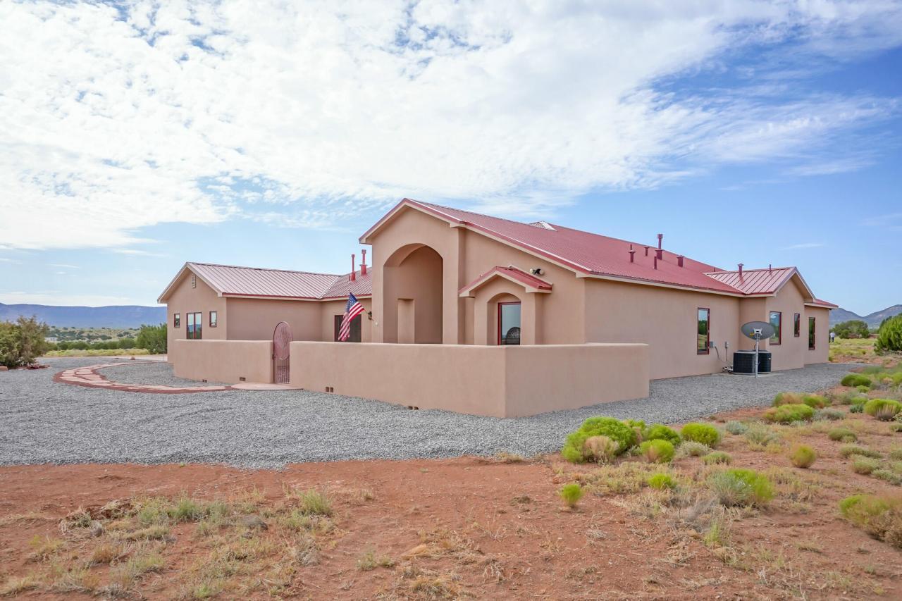 337 Scholle Road, Mountainair, New Mexico, 87036, United States, 3 Bedrooms Bedrooms, ,3 BathroomsBathrooms,Residential,For Sale,337 Scholle Road,1459491