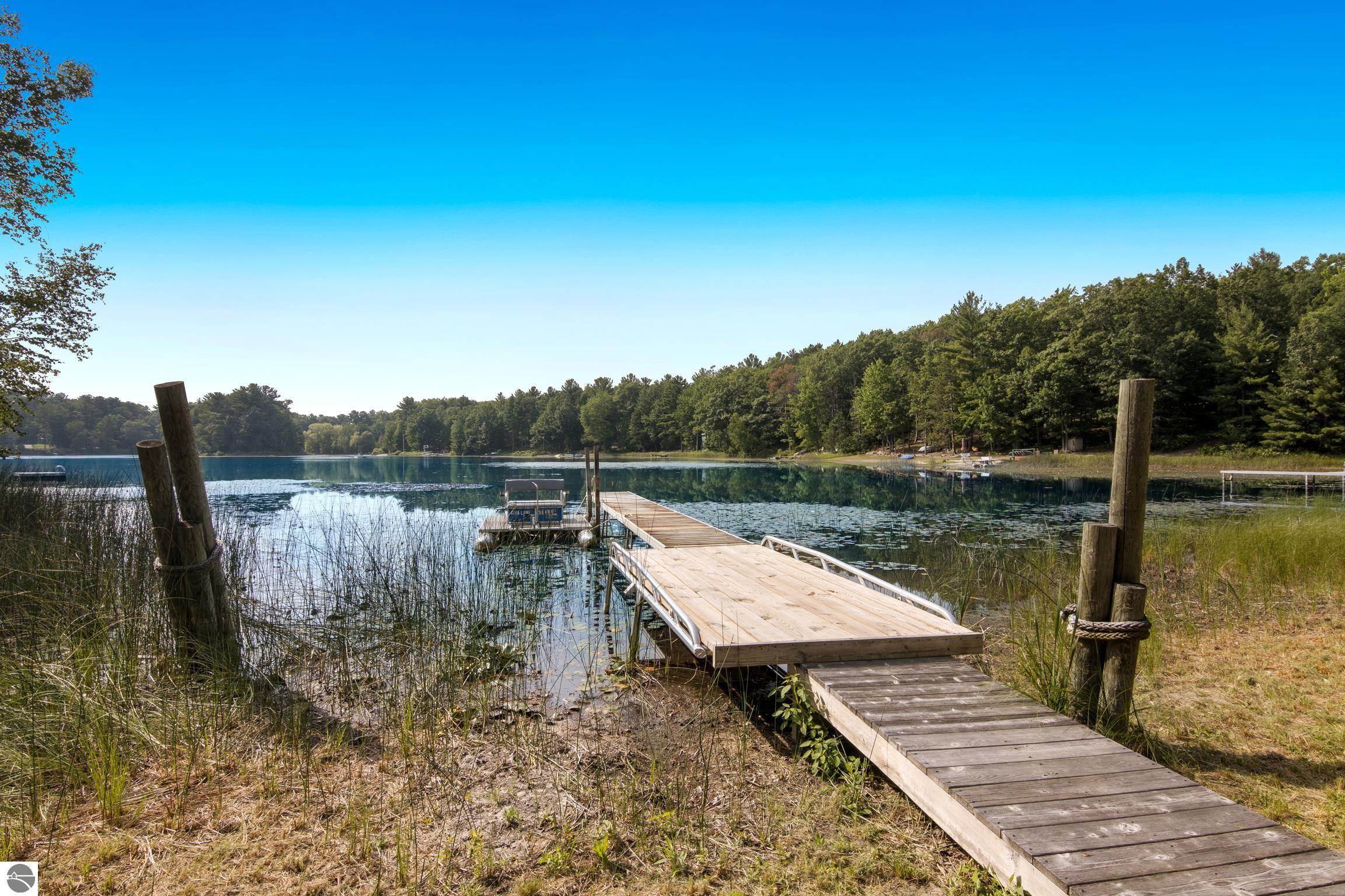 Traverse City, Michigan, 49696, United States, 4 Bedrooms Bedrooms, ,2 BathroomsBathrooms,Residential,For Sale,1975308