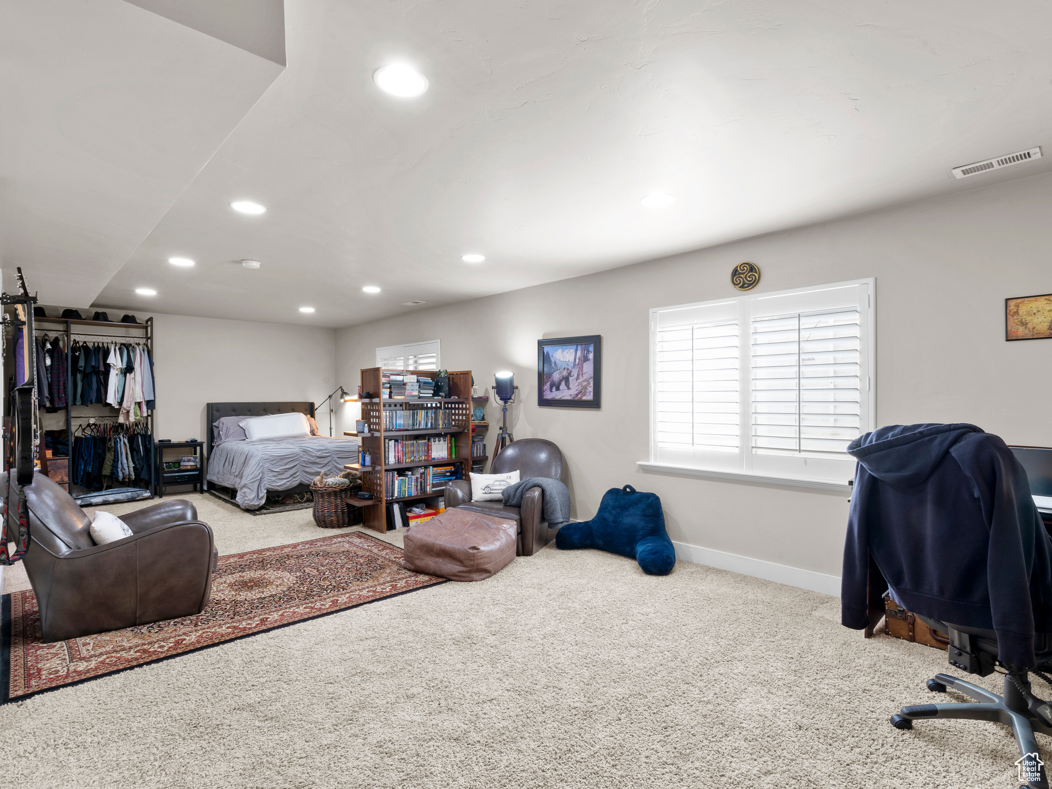 Salt Lake City, Utah, 84117, United States, 3 Bedrooms Bedrooms, ,4 BathroomsBathrooms,Residential,For Sale,1795285
