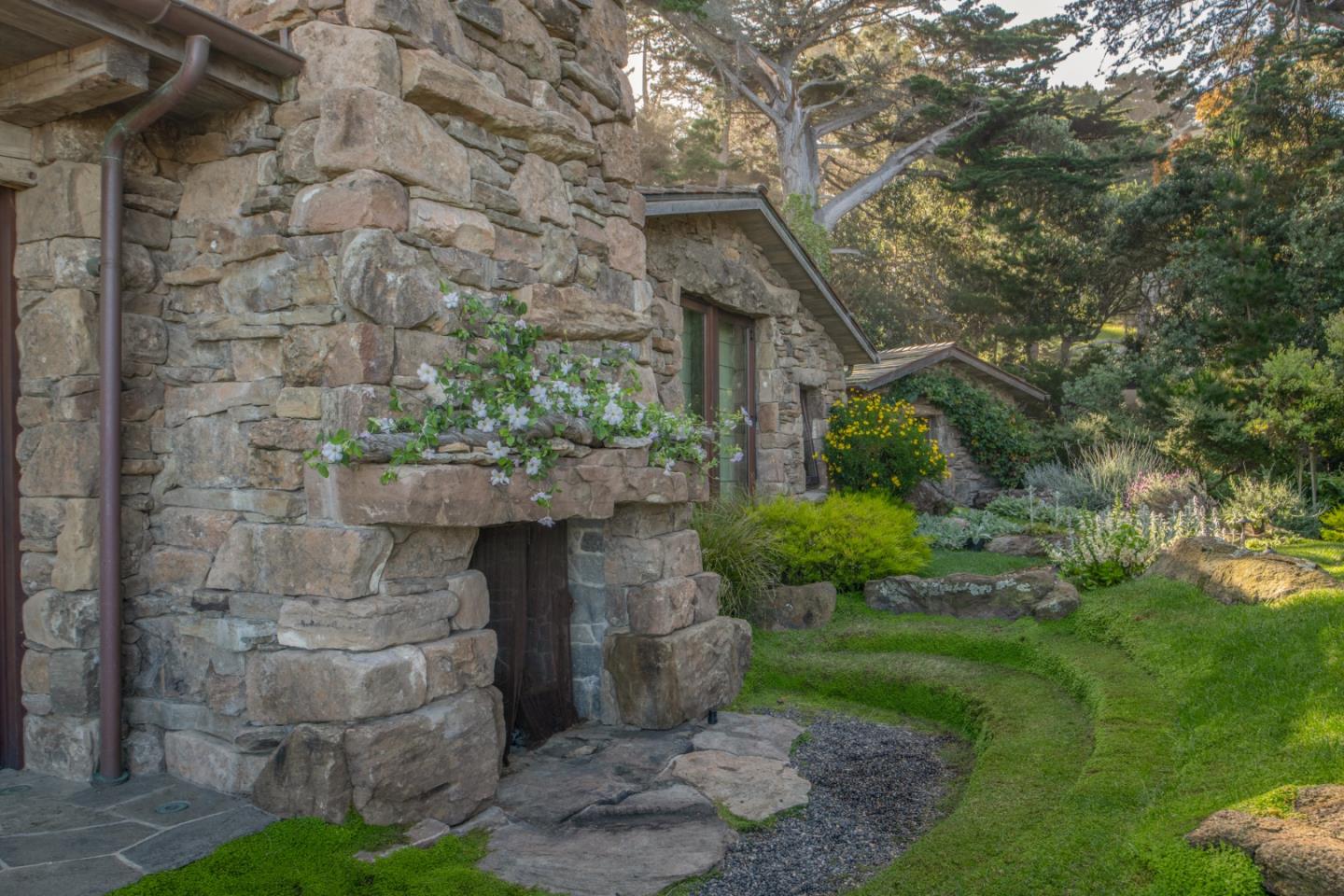 Carmel Highlands, California, 93923, United States, 13 Bedrooms Bedrooms, ,17 BathroomsBathrooms,Residential,For Sale,1917407