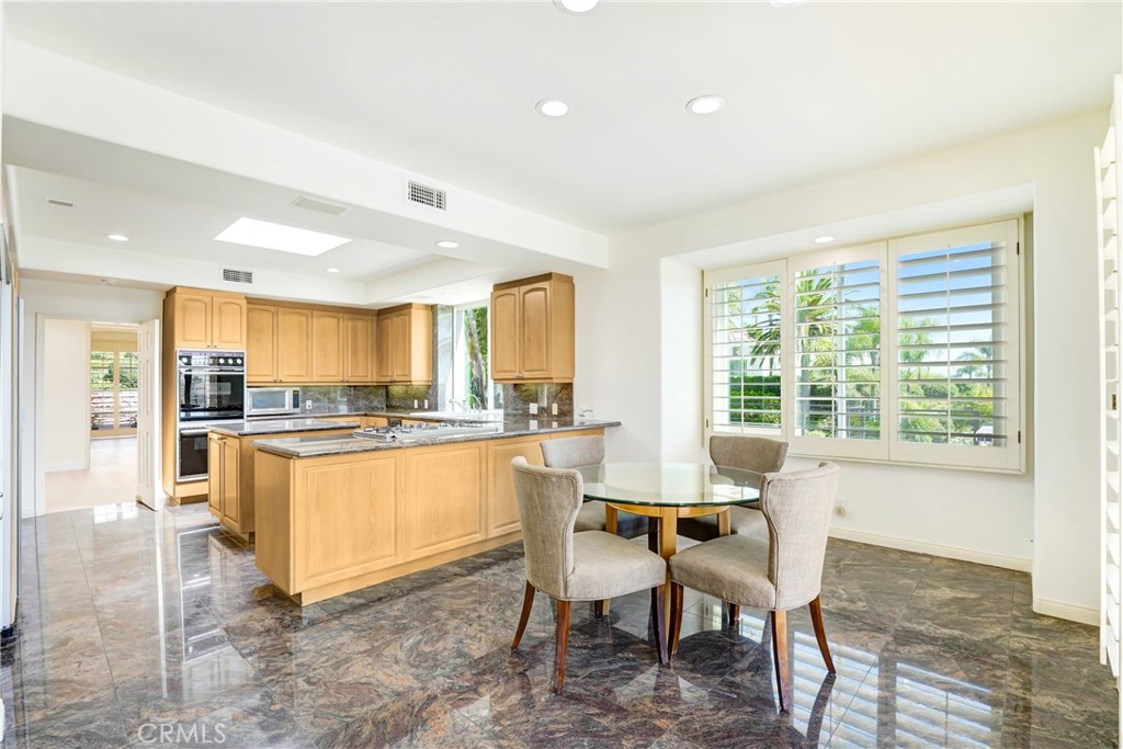 Calabasas, California, 91302, United States, 3 Bedrooms Bedrooms, ,3 BathroomsBathrooms,Residential,For Sale,1885380