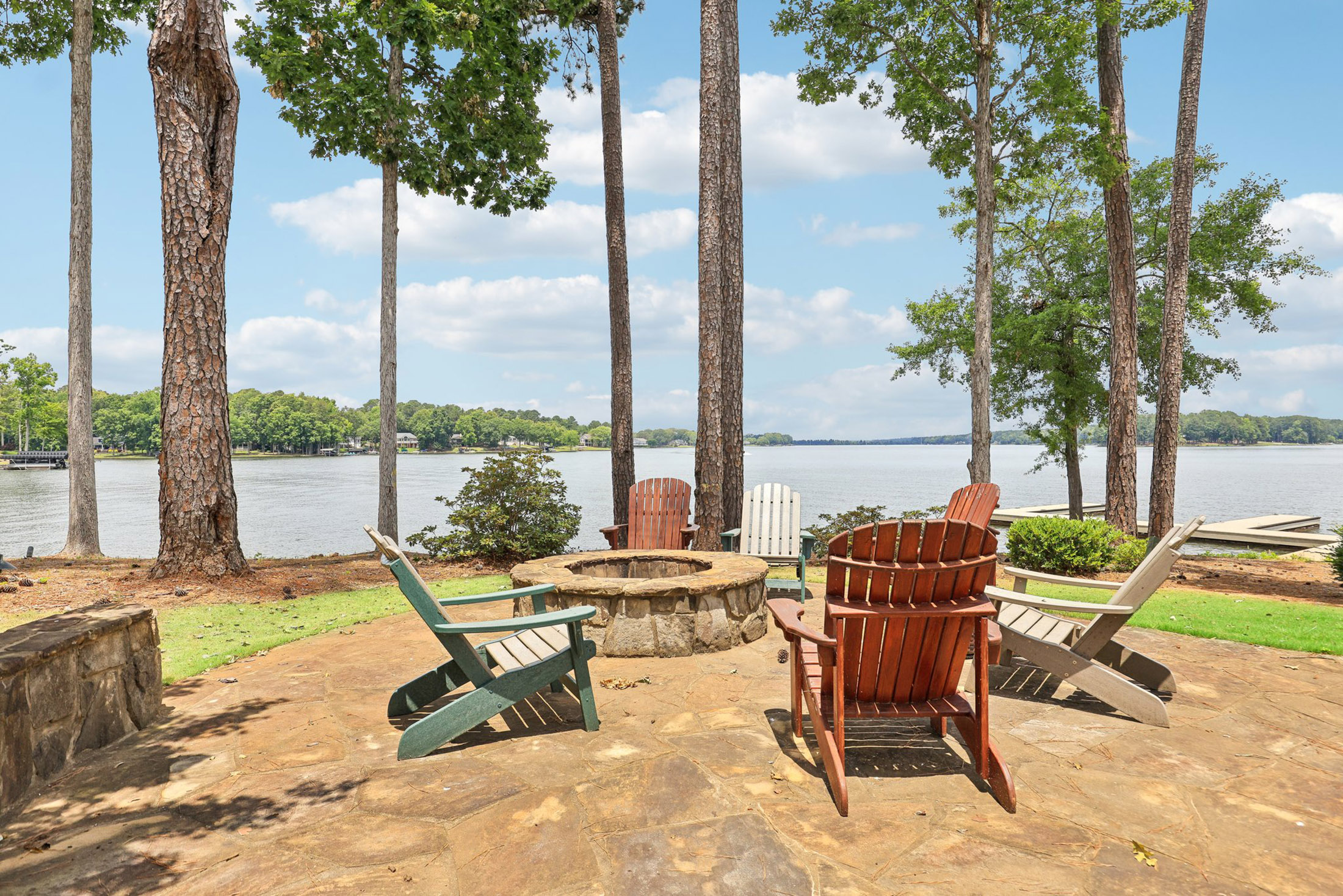  Stunning New Home by Green Park Homes in Sought-after Cuscowilla Community - 物件實景