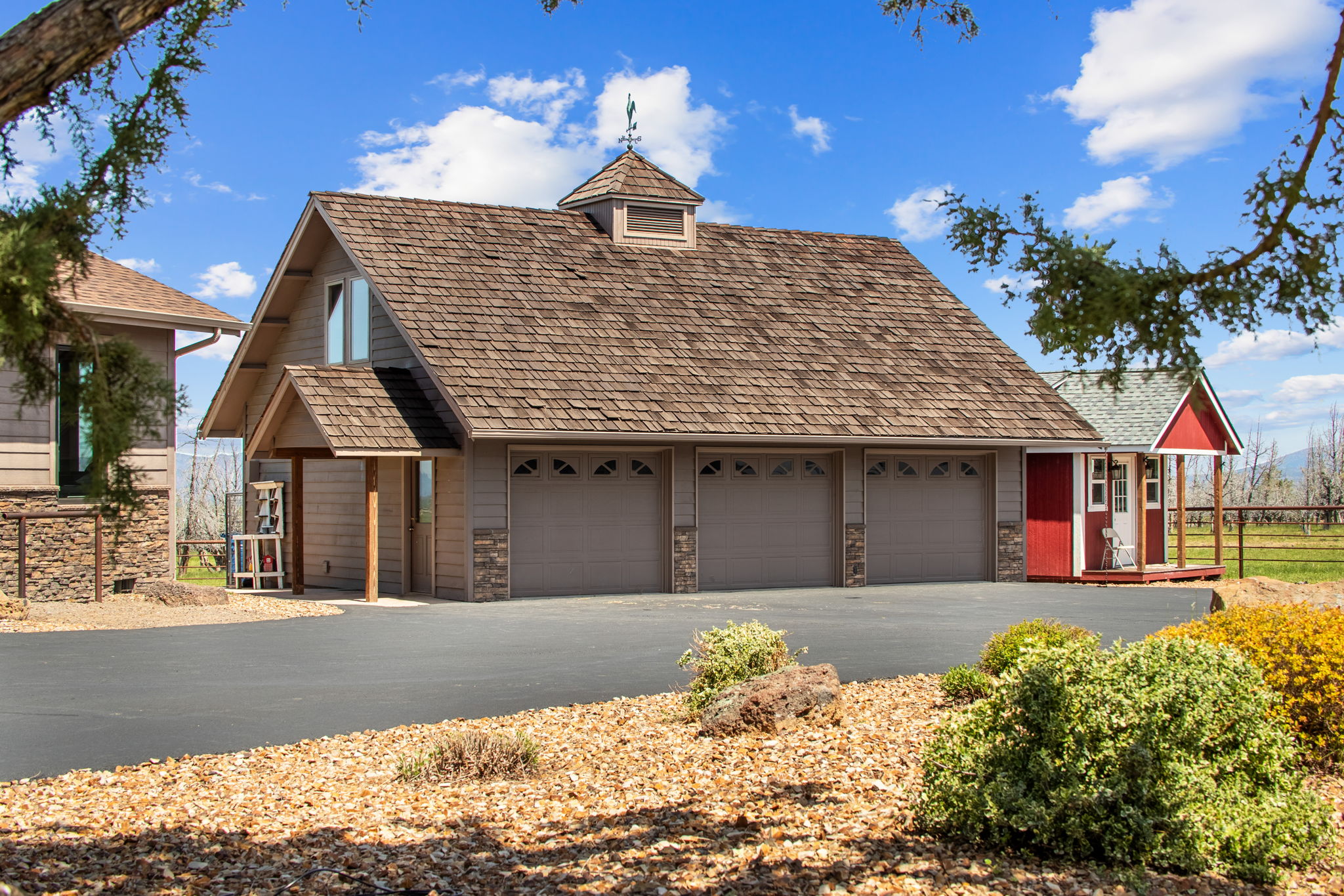 13501 SW Riggs Rd., Powell Butte, Oregon, 97753, United States, 3 Bedrooms Bedrooms, ,4 BathroomsBathrooms,Farm And Agriculture,For Sale,13501 SW Riggs Rd.,1623020