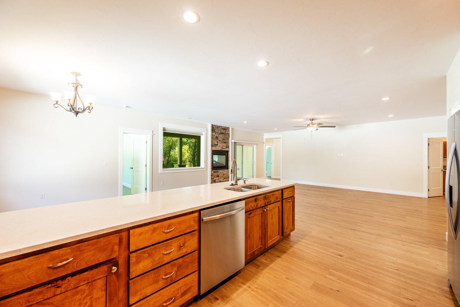 Sheridan, Wyoming, 82801, United States, 4 Bedrooms Bedrooms, ,3 BathroomsBathrooms,Residential,For Sale,1978363