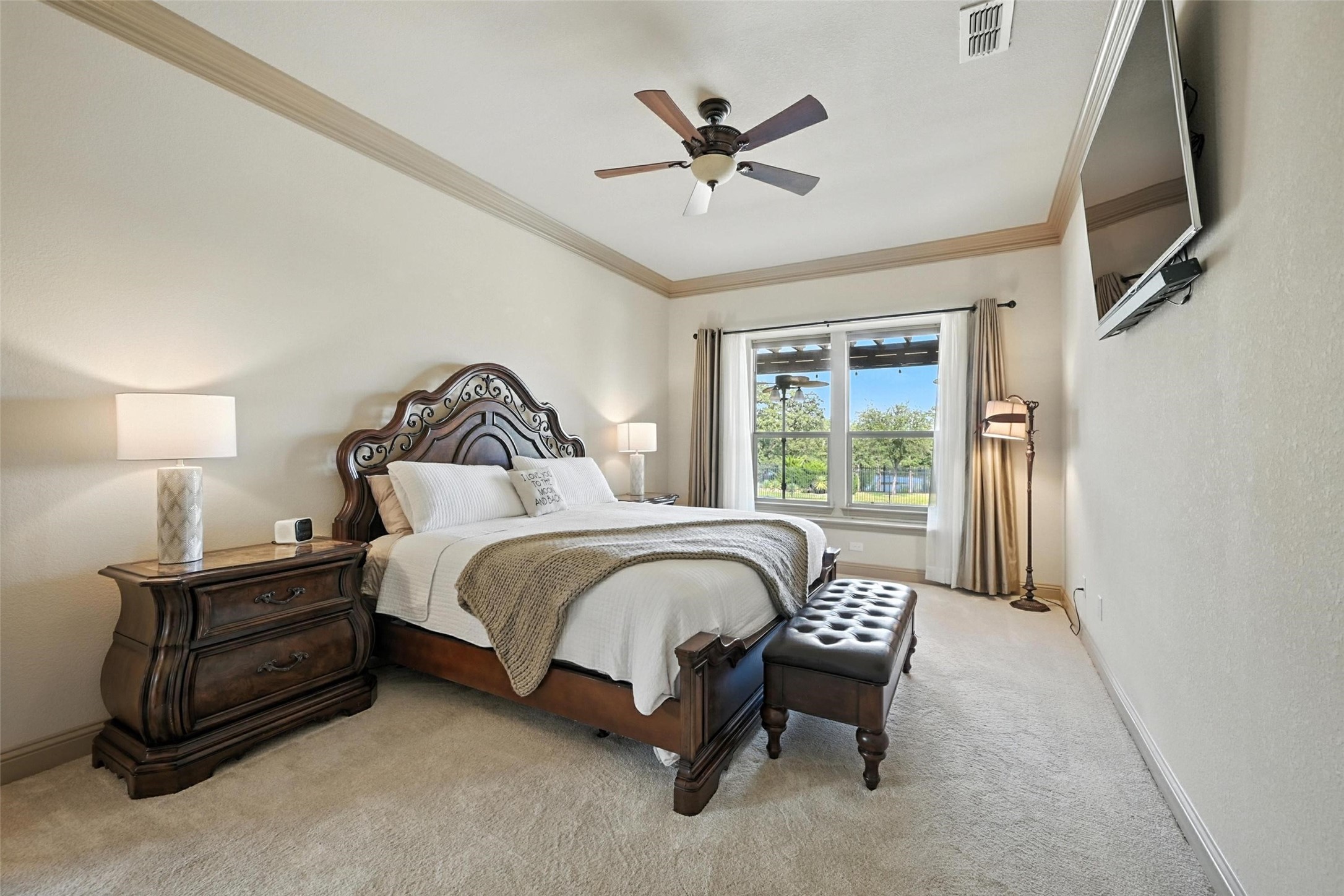 Denton, Texas, 76210, United States, 3 Bedrooms Bedrooms, ,3 BathroomsBathrooms,Residential,For Sale,1932168