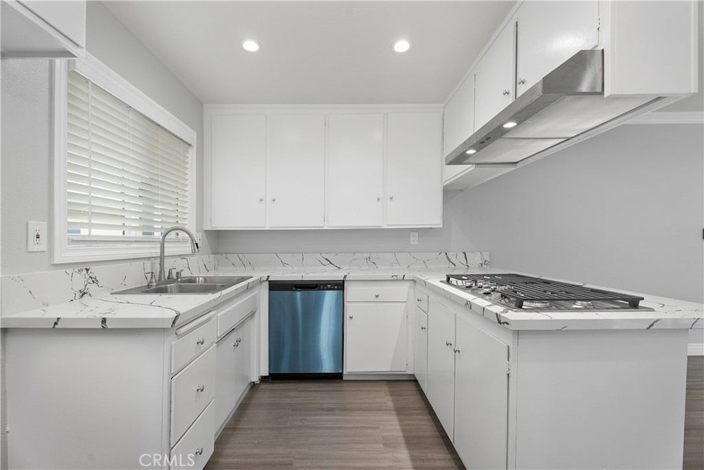 Carson, California, 90745, United States, 3 Bedrooms Bedrooms, ,2 BathroomsBathrooms,Residential,For Sale,1850381