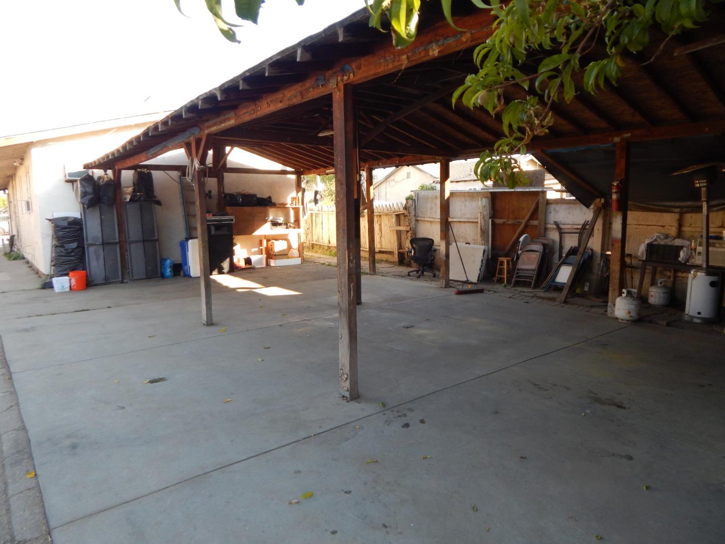 San Jose - Central, California, 95116, United States, 3 Bedrooms Bedrooms, ,2 BathroomsBathrooms,Residential,For Sale,1735453