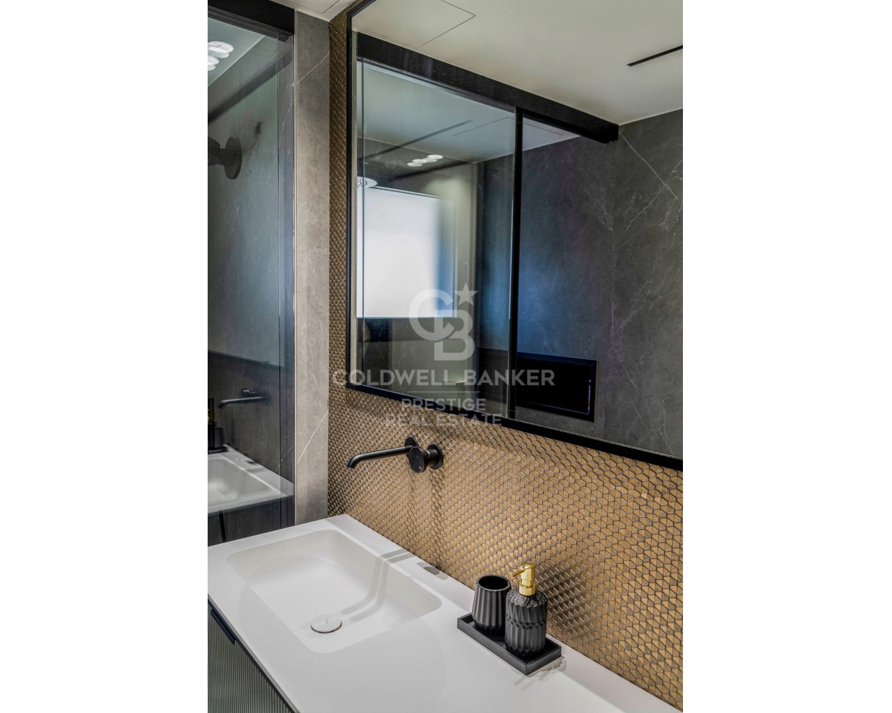 Barcelona, Sant Andreu de Llavaneres, Playa Barcel, Sant Andreu de Llavaneres, Catalonia, ES, 4 Bedrooms Bedrooms, ,5 BathroomsBathrooms,Residential,For Sale,Barcelona, Sant Andreu de Llavaneres, Playa Barcel,1611873