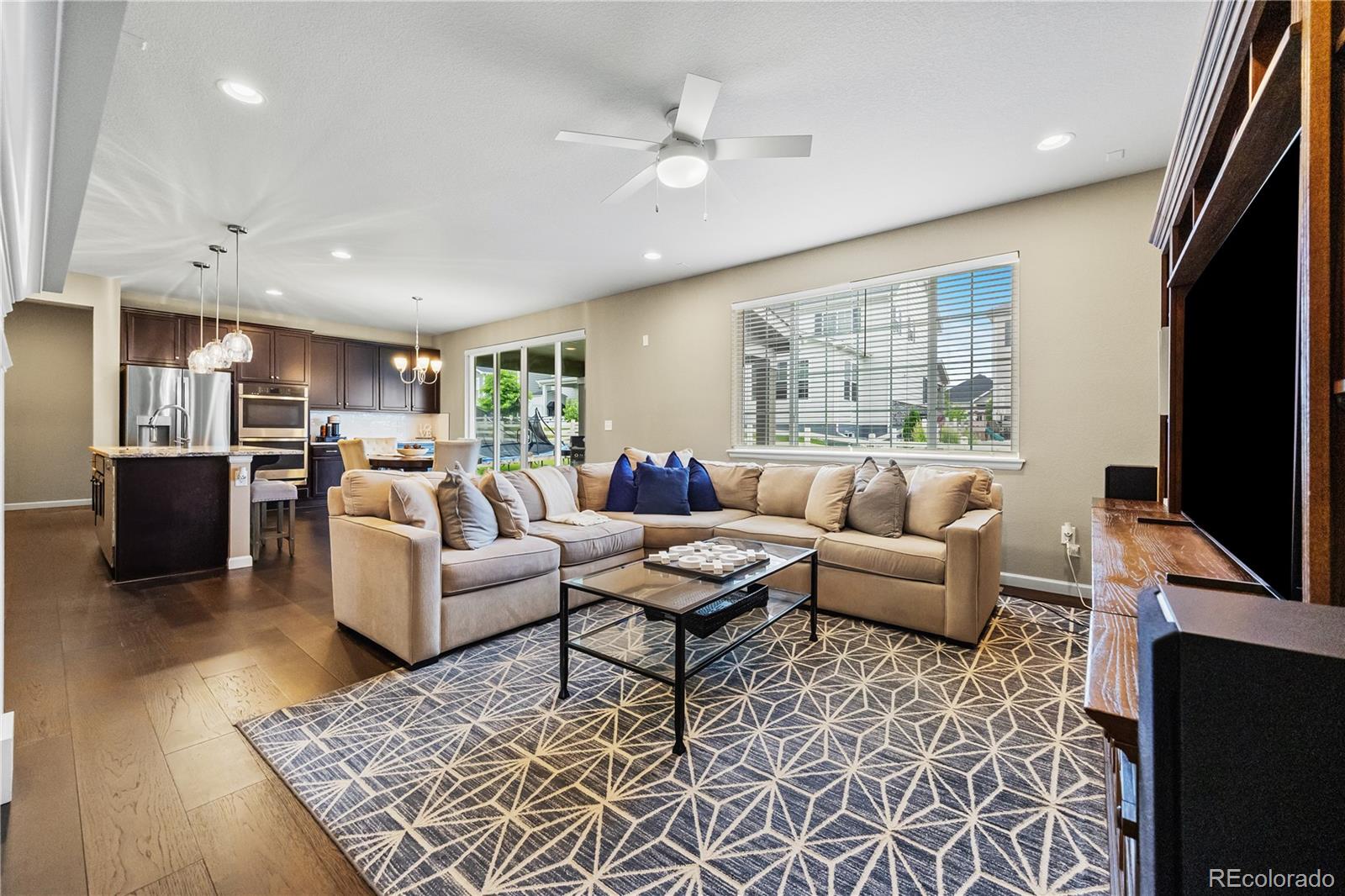 Aurora, Colorado, 80016, United States, 5 Bedrooms Bedrooms, ,5 BathroomsBathrooms,Residential,For Sale,2003486