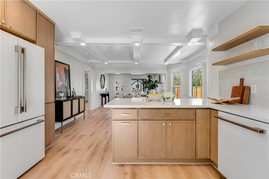 Pasadena, California, 91104, United States, 3 Bedrooms Bedrooms, ,1 BathroomBathrooms,Residential,For Sale,2005732