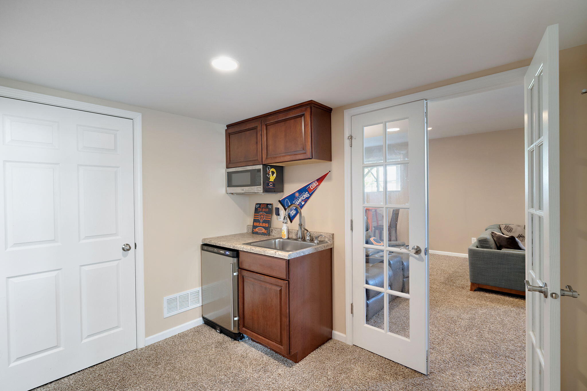 Crown Point, Indiana, 46307, United States, 5 Bedrooms Bedrooms, ,3 BathroomsBathrooms,Residential,For Sale,1956360