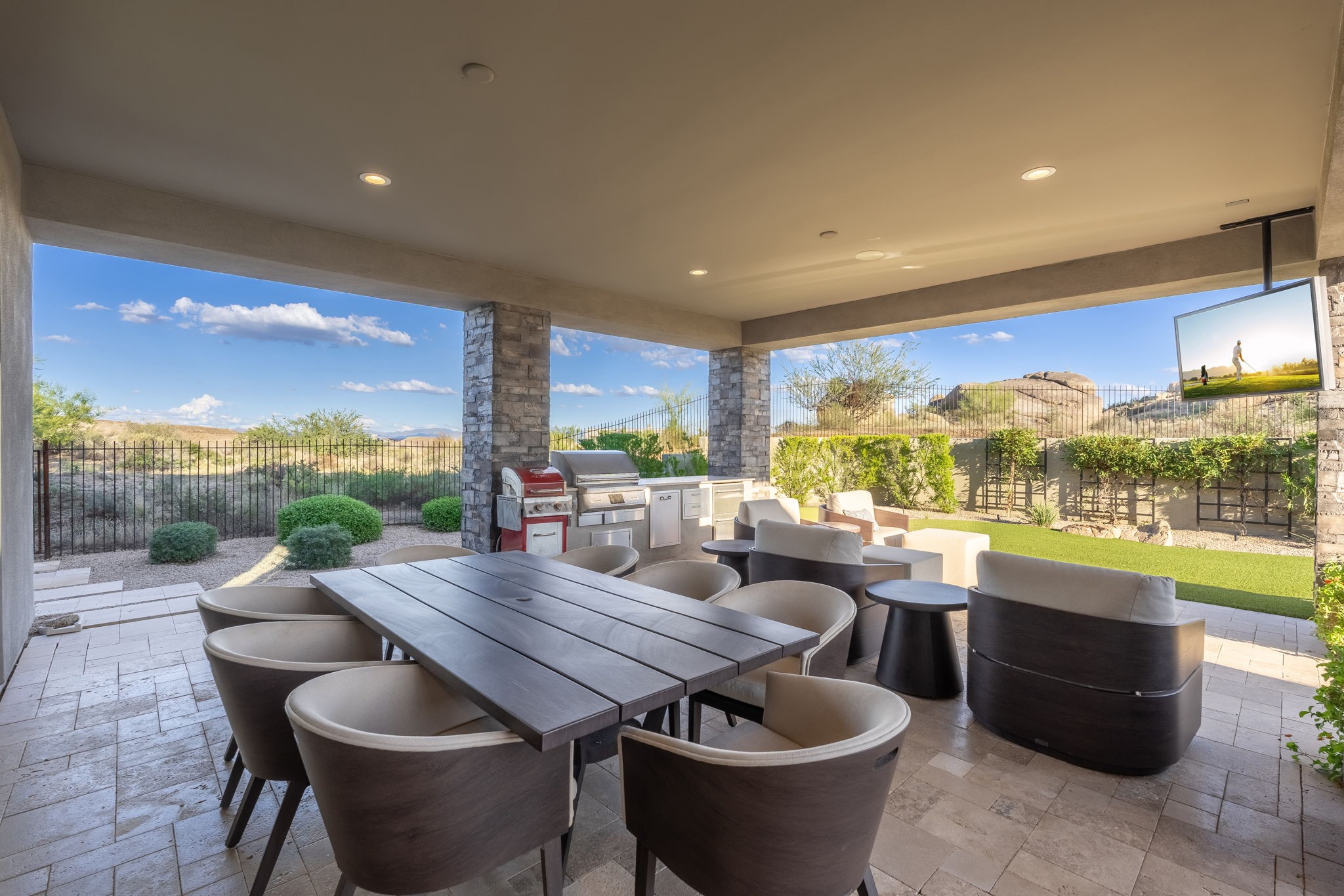  12423 E Desert Vista Dr  Scottsdale, AZ - 物件實景