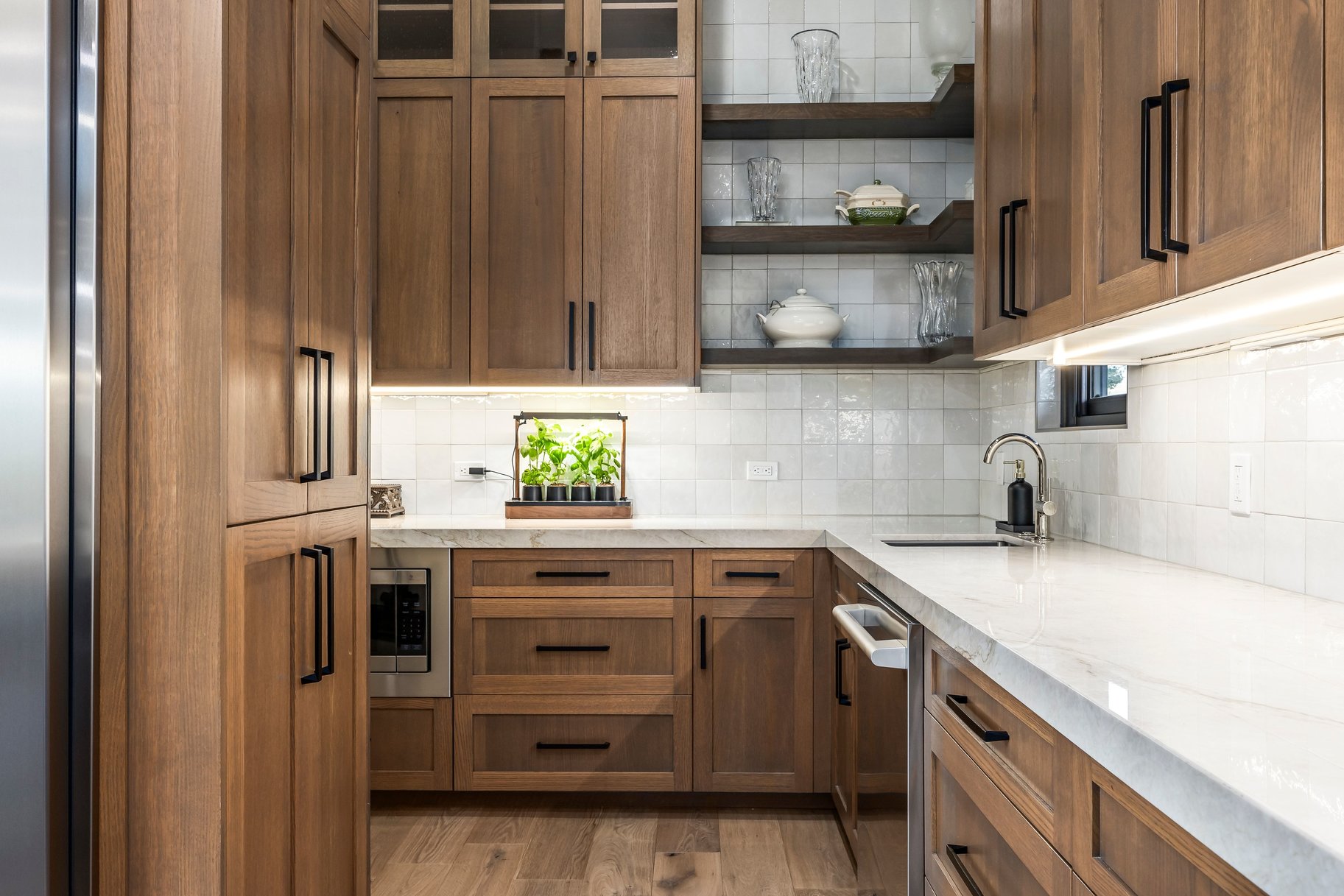  Nearly New Luxury Home with ADU, Views & Chef