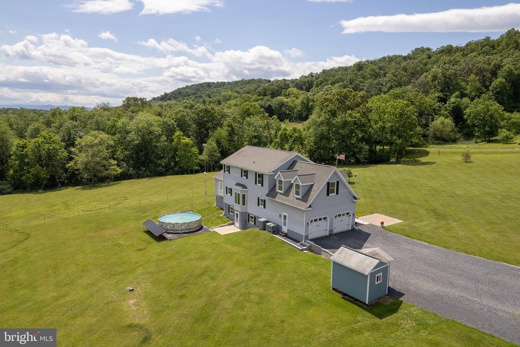 Winchester, Virginia, 22603, United States, 4 Bedrooms Bedrooms, ,3 BathroomsBathrooms,Residential,For Sale,1838915
