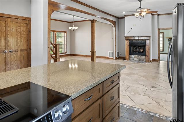 Hawkins, Texas, 75765, United States, 3 Bedrooms Bedrooms, ,3 BathroomsBathrooms,Residential,For Sale,1977788