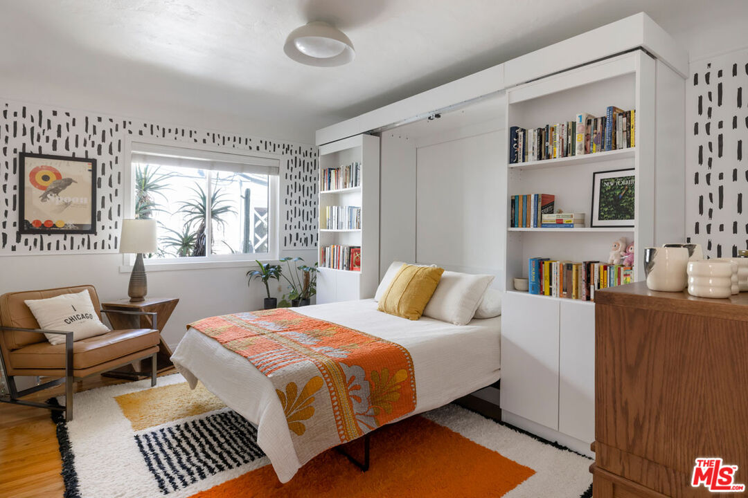 Los Angeles, California, 90027, United States, 4 Bedrooms Bedrooms, ,3 BathroomsBathrooms,Residential,For Sale,1989477