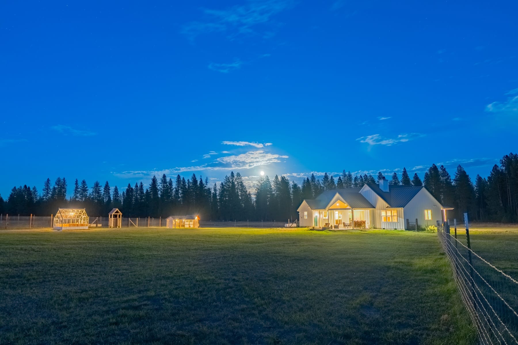  24 BACON CREEK RD Glenwood, WA 98619 - 物件實景