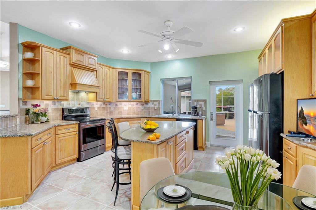 Cape Coral, Florida, 33914, United States, 3 Bedrooms Bedrooms, ,3 BathroomsBathrooms,Residential,For Sale,1723298