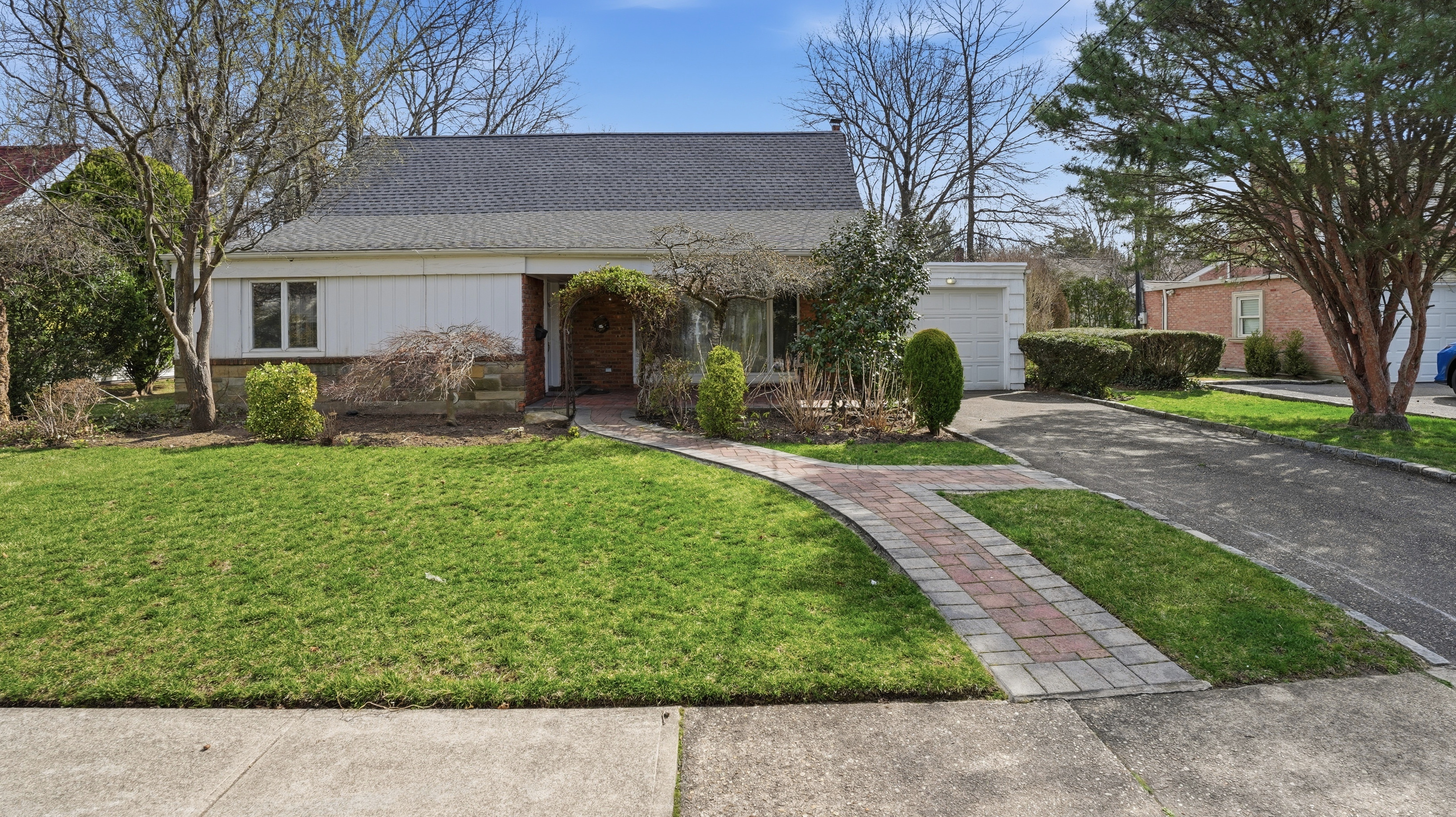  23 Hartley Road, Great Neck, NY 11023 - 物件實景