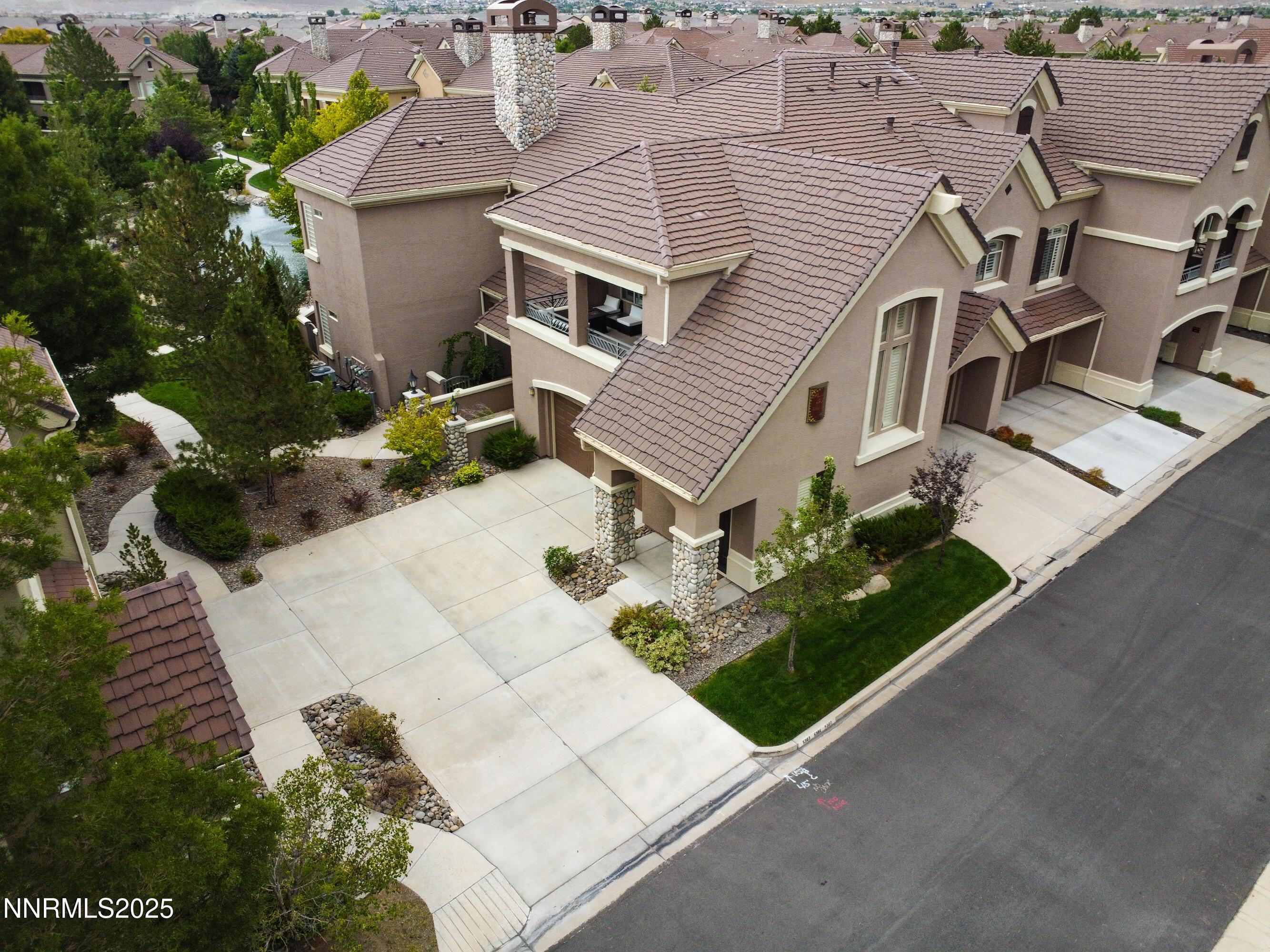 Reno, Nevada, 89521, United States, 2 Bedrooms Bedrooms, ,2 BathroomsBathrooms,Residential,For Sale,1932617