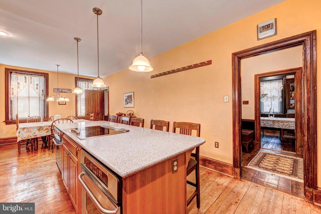 Harleysville, Pennsylvania, 19438, United States, 4 Bedrooms Bedrooms, ,3 BathroomsBathrooms,Residential,For Sale,1912462