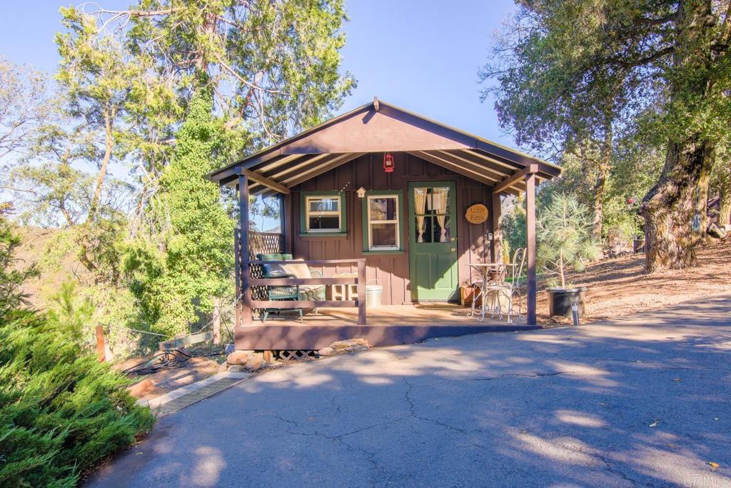Julian, California, 92036, United States, 6 Bedrooms Bedrooms, ,5 BathroomsBathrooms,Residential,For Sale,1838648