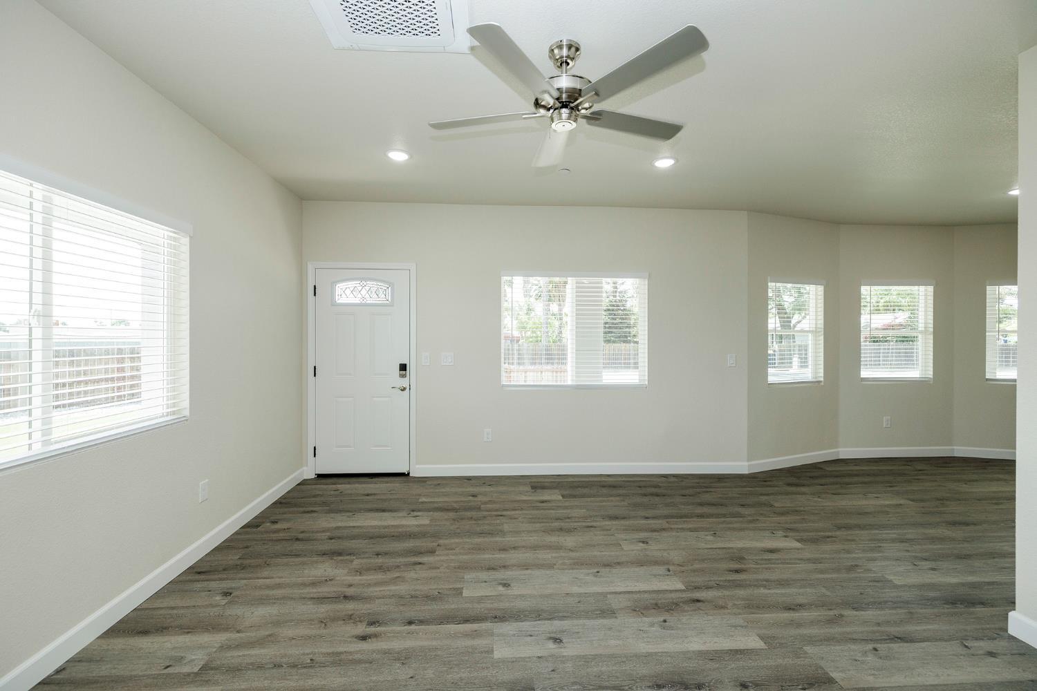 Patterson, California, 95363, United States, ,Residential,For Sale,2049183