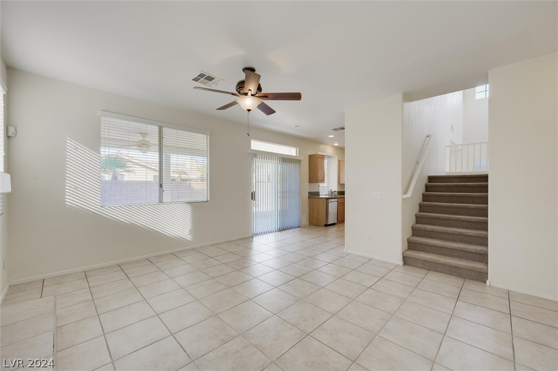 Henderson, Nevada, 89052, United States, 4 Bedrooms Bedrooms, ,2 BathroomsBathrooms,Residential,For Sale,1827915