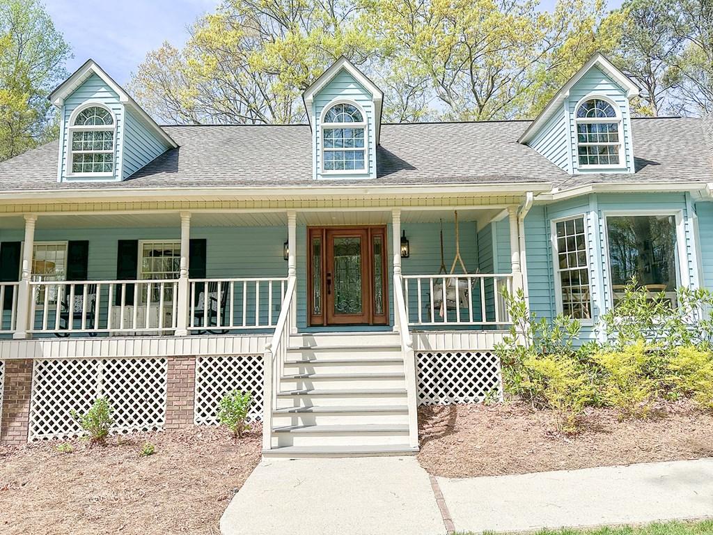 Calhoun, Georgia, 30701, United States, 4 Bedrooms Bedrooms, ,3 BathroomsBathrooms,Residential,For Sale,1762093