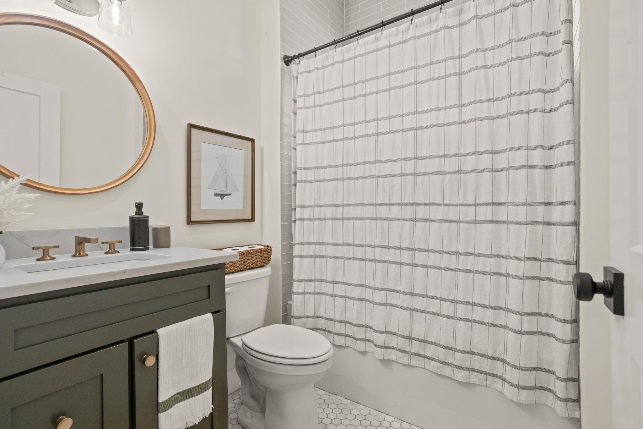 Chesnee, South Carolina, 29323, United States, 3 Bedrooms Bedrooms, ,3 BathroomsBathrooms,Residential,For Sale,1988598