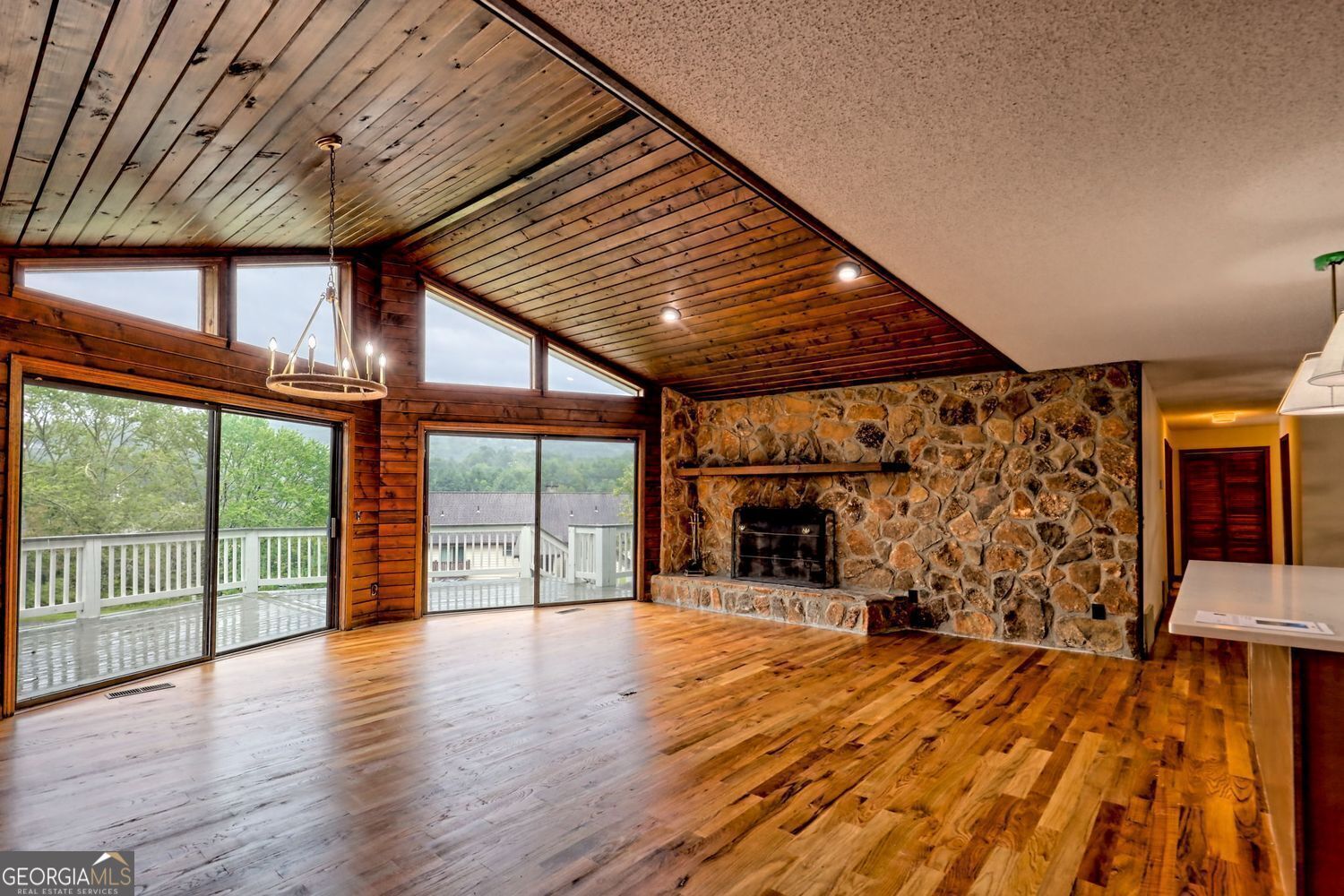 Dillard, Georgia, 30537, United States, 3 Bedrooms Bedrooms, ,2 BathroomsBathrooms,Residential,For Sale,1913990