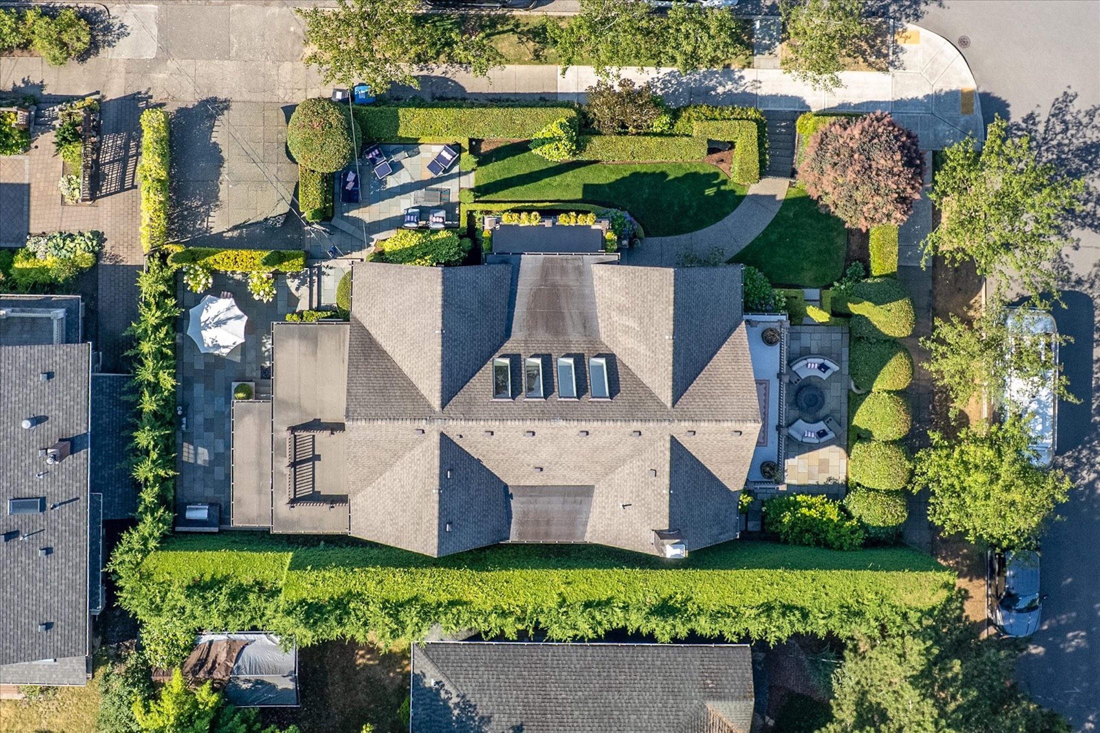  Timeless Tudor Architecture in Capitol Hill - 物件實景