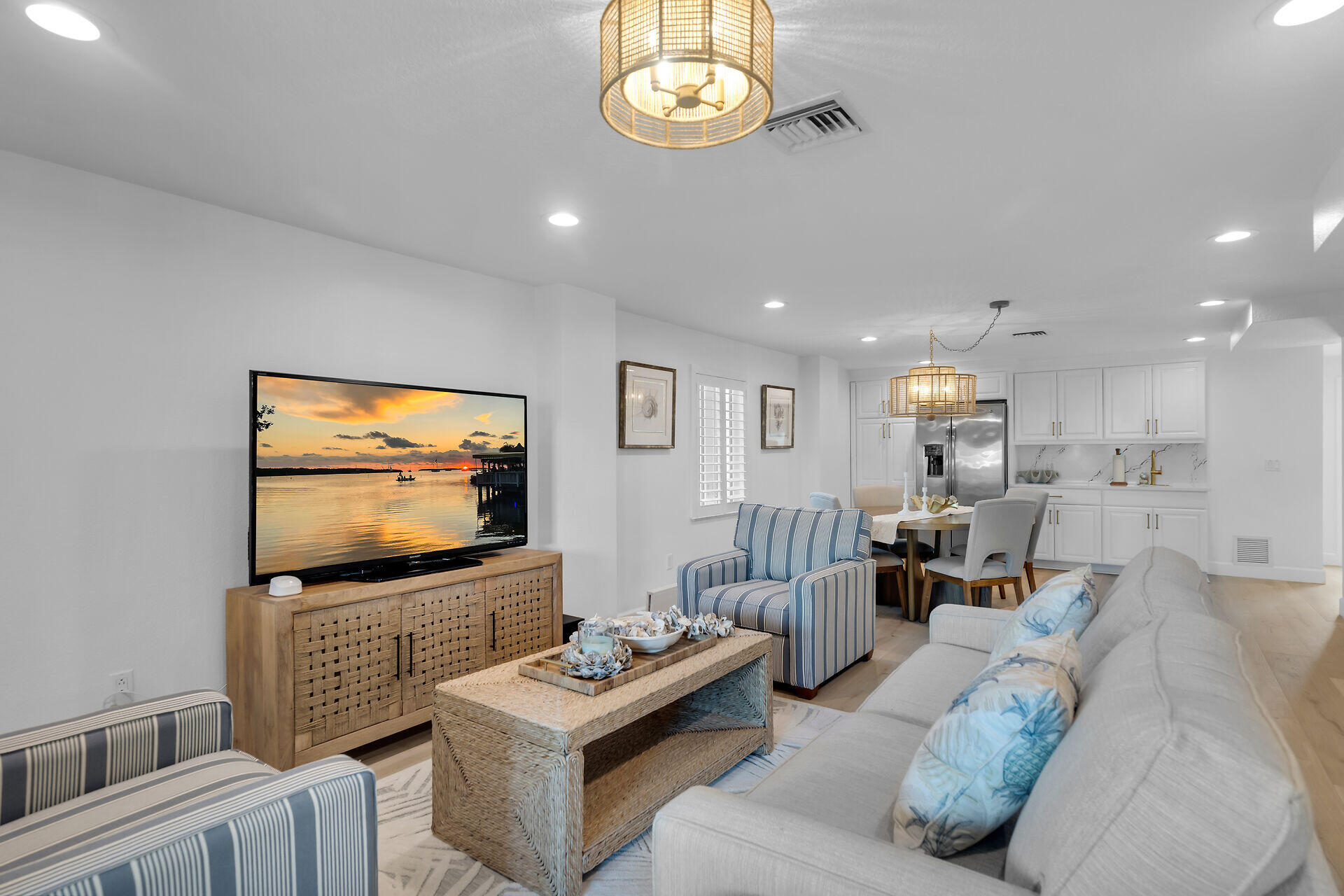 Tavernier, Florida, 33070, United States, 4 Bedrooms Bedrooms, ,3 BathroomsBathrooms,Residential,For Sale,1902729