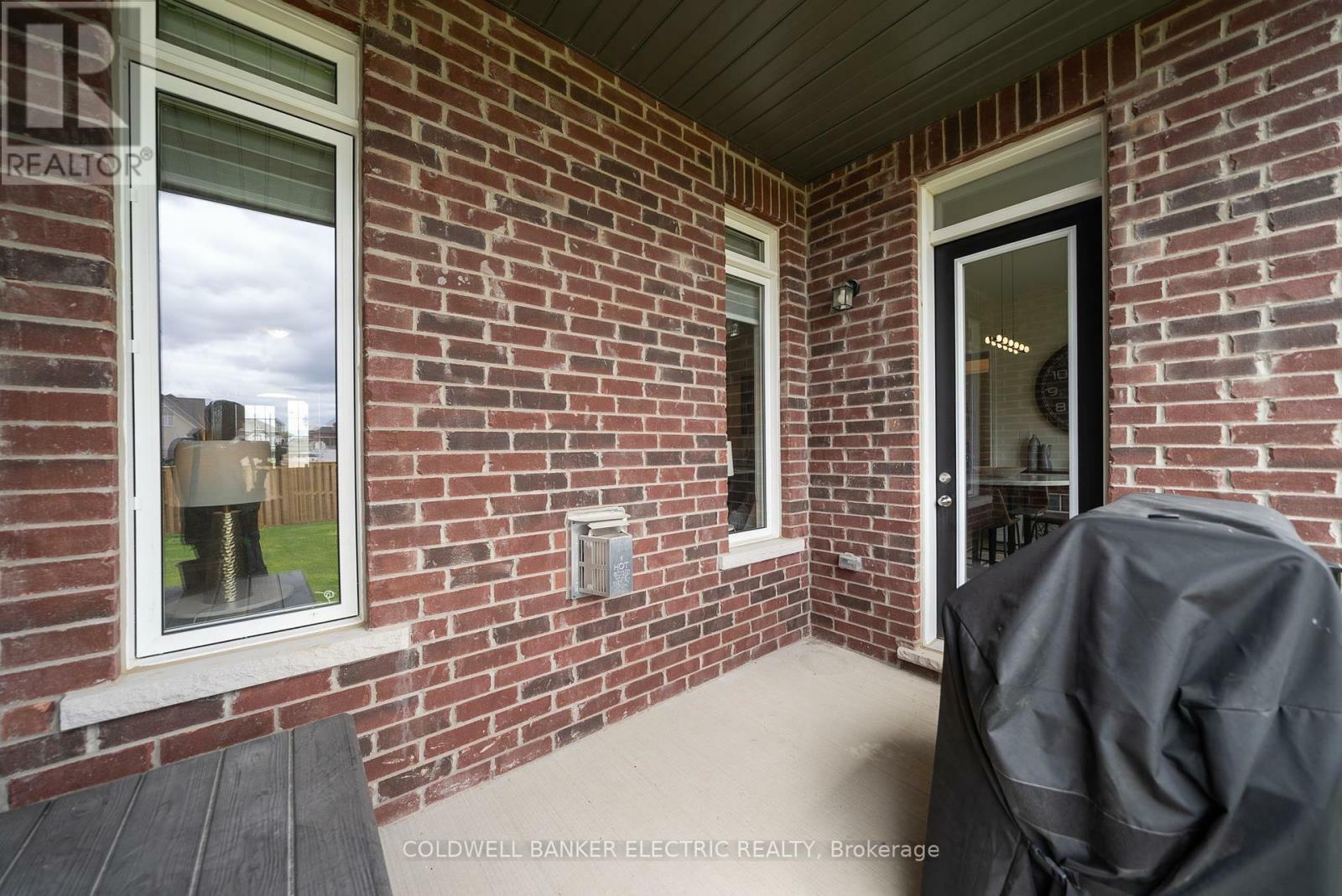 OTONABEE-SOUTH MONAGHAN, Ontario, K9J 0K7, CA, 3 Bedrooms Bedrooms, ,2 BathroomsBathrooms,Residential,For Sale,1826641