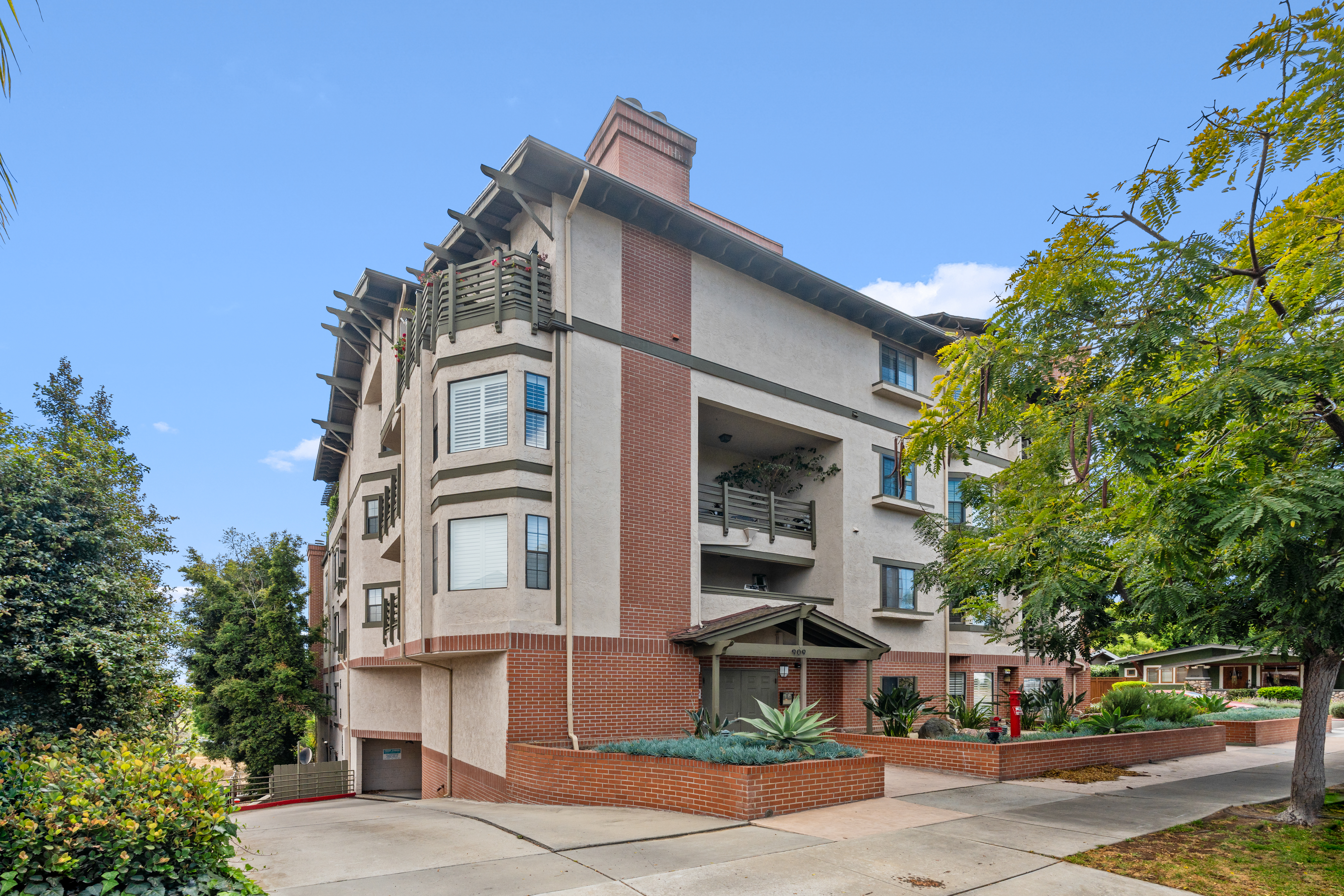  909 Sutter Street, San Diego, CA 92103 - 物件實景