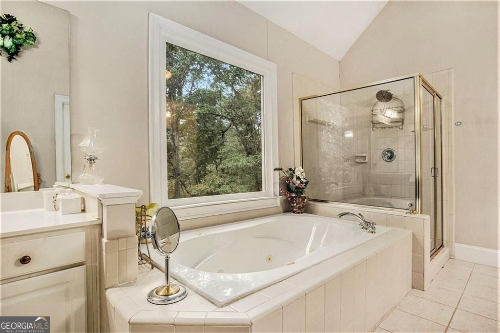 Buford, Georgia, 30519, United States, 4 Bedrooms Bedrooms, ,4 BathroomsBathrooms,Residential,For Sale,1985825