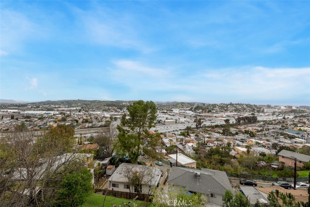 Los Angeles, California, 90063, United States, 5 Bedrooms Bedrooms, ,4 BathroomsBathrooms,Residential,For Sale,1759937