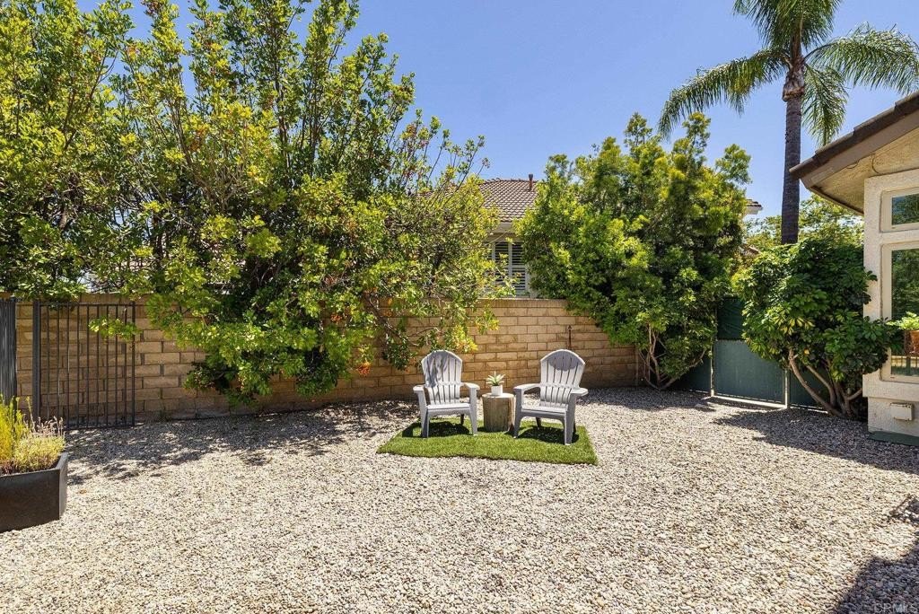 Simi Valley, California, 93065, United States, 3 Bedrooms Bedrooms, ,3 BathroomsBathrooms,Residential,For Sale,1883421