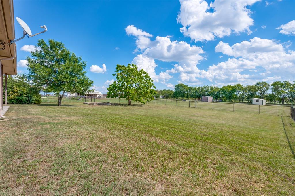 Dish, Texas, 76247, United States, 4 Bedrooms Bedrooms, ,4 BathroomsBathrooms,Residential,For Sale,1940436