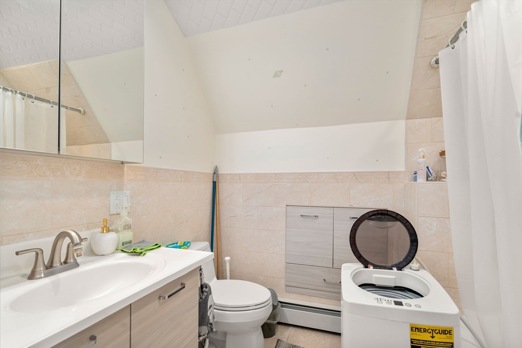 Needham, Massachusetts, 02494, United States, 4 Bedrooms Bedrooms, ,6 BathroomsBathrooms,Residential,For Sale,1995661