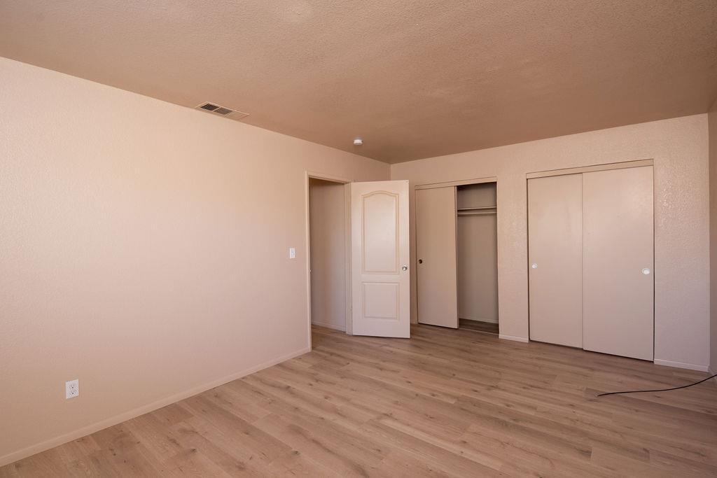 Oakdale, California, 95361, United States, ,Residential,For Sale,1995111