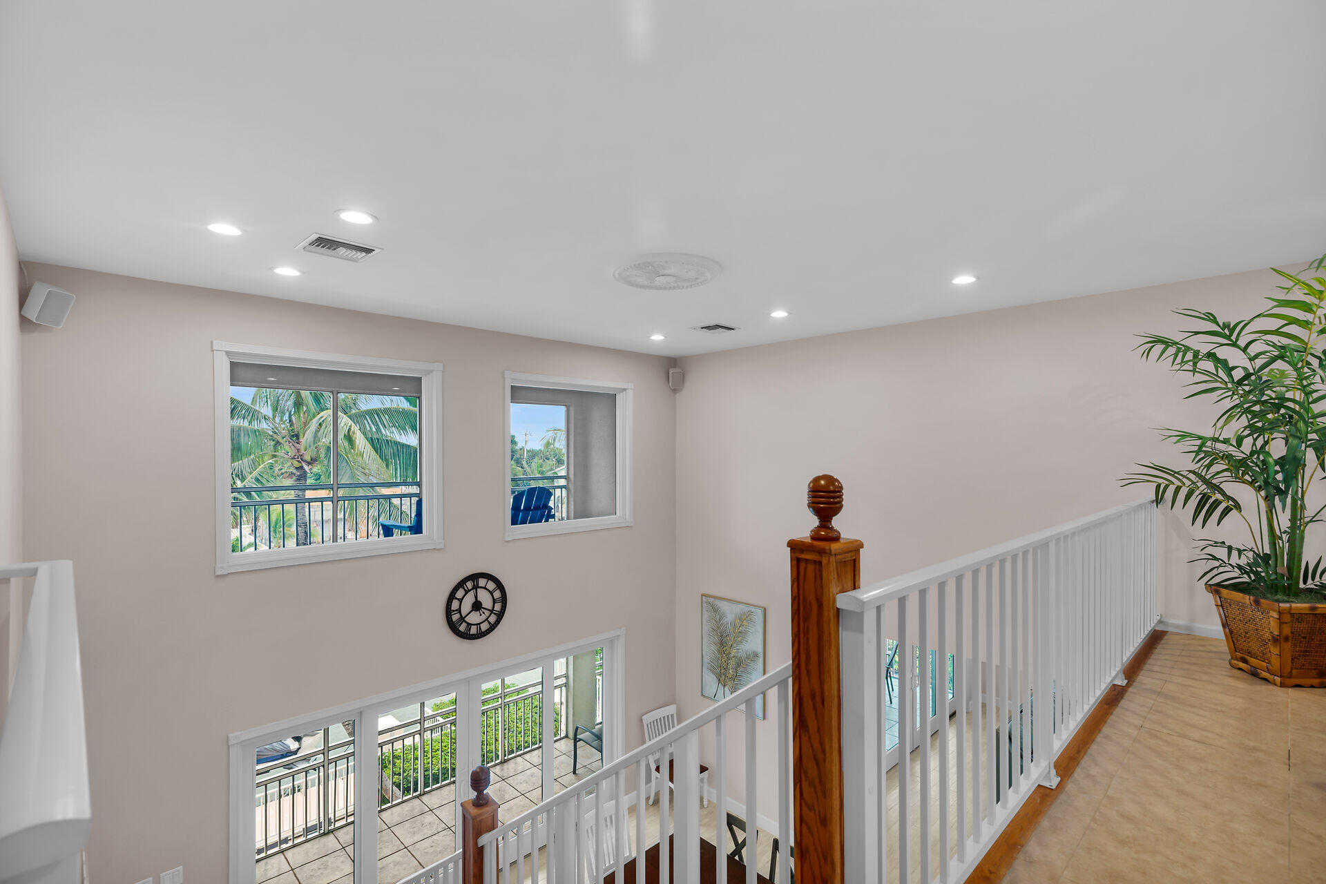 MARATHON, Florida, 33050, United States, 5 Bedrooms Bedrooms, ,3 BathroomsBathrooms,Residential,For Sale,1691478