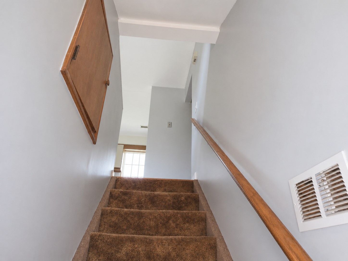 Middle Island, New York, 11953, United States, 4 Bedrooms Bedrooms, ,4 BathroomsBathrooms,Residential,For Sale,2049194