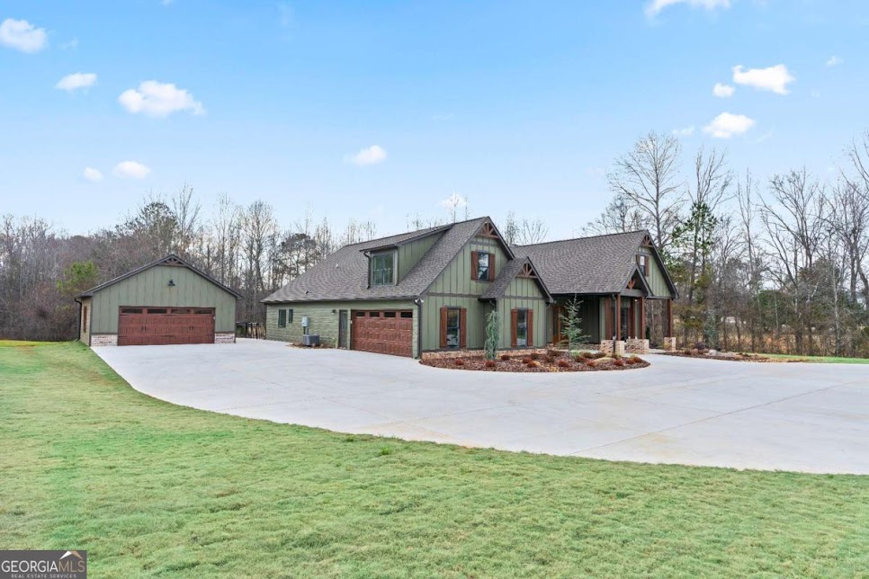 Carrollton, Georgia, 30116, United States, 5 Bedrooms Bedrooms, ,4 BathroomsBathrooms,Residential,For Sale,1909429